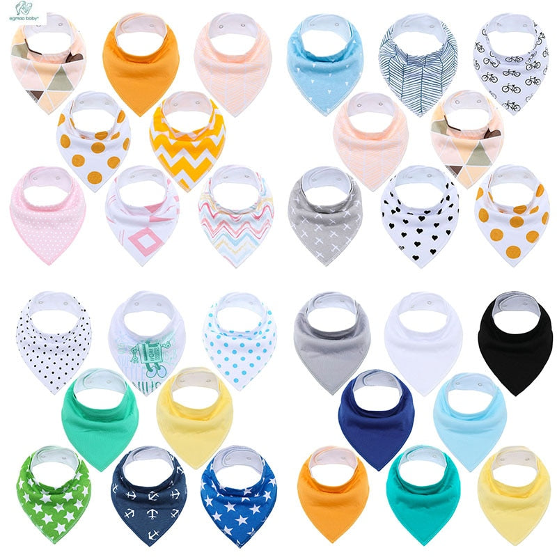 Soft Baby Bibs: Gentle and Stylish Infant Feeding Solution